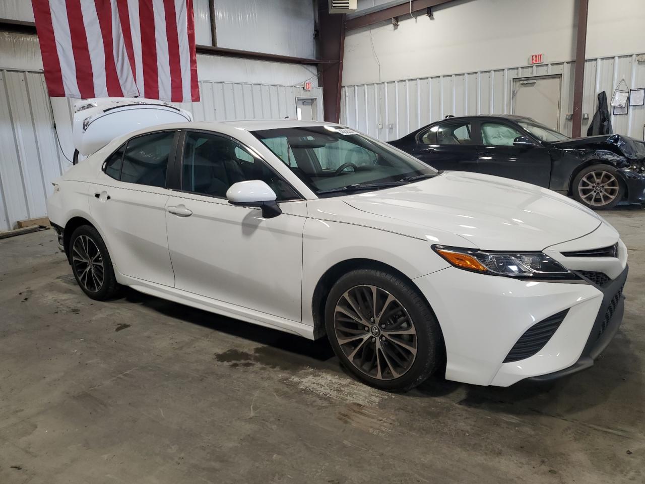 2018 TOYOTA CAMRY L - Image 4