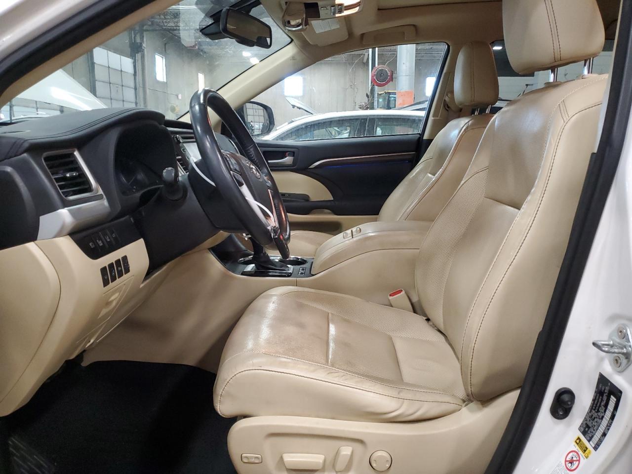 2015 TOYOTA HIGHLANDER - Image 7