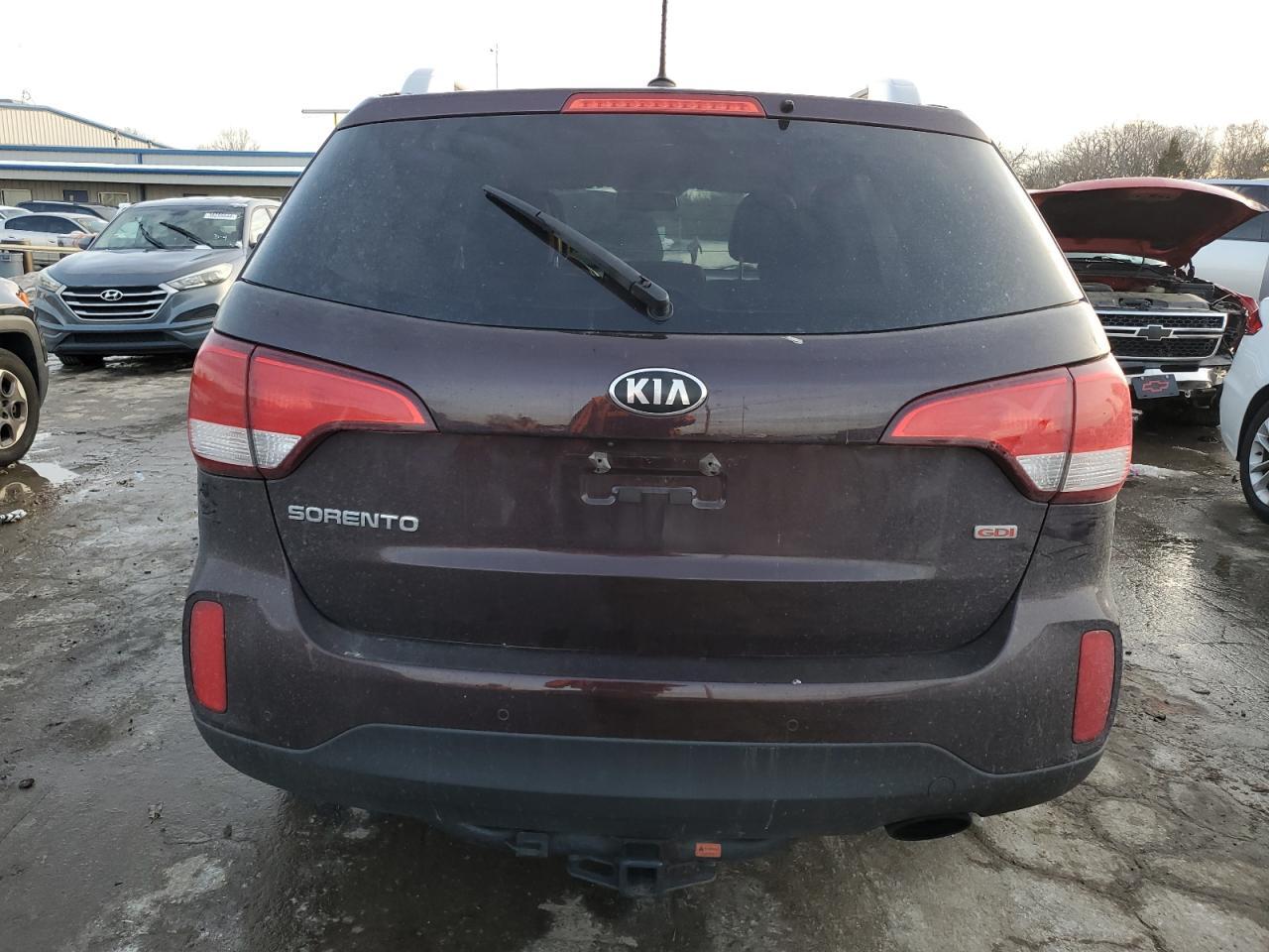 2014 KIA SORENTO LX - Фото 6