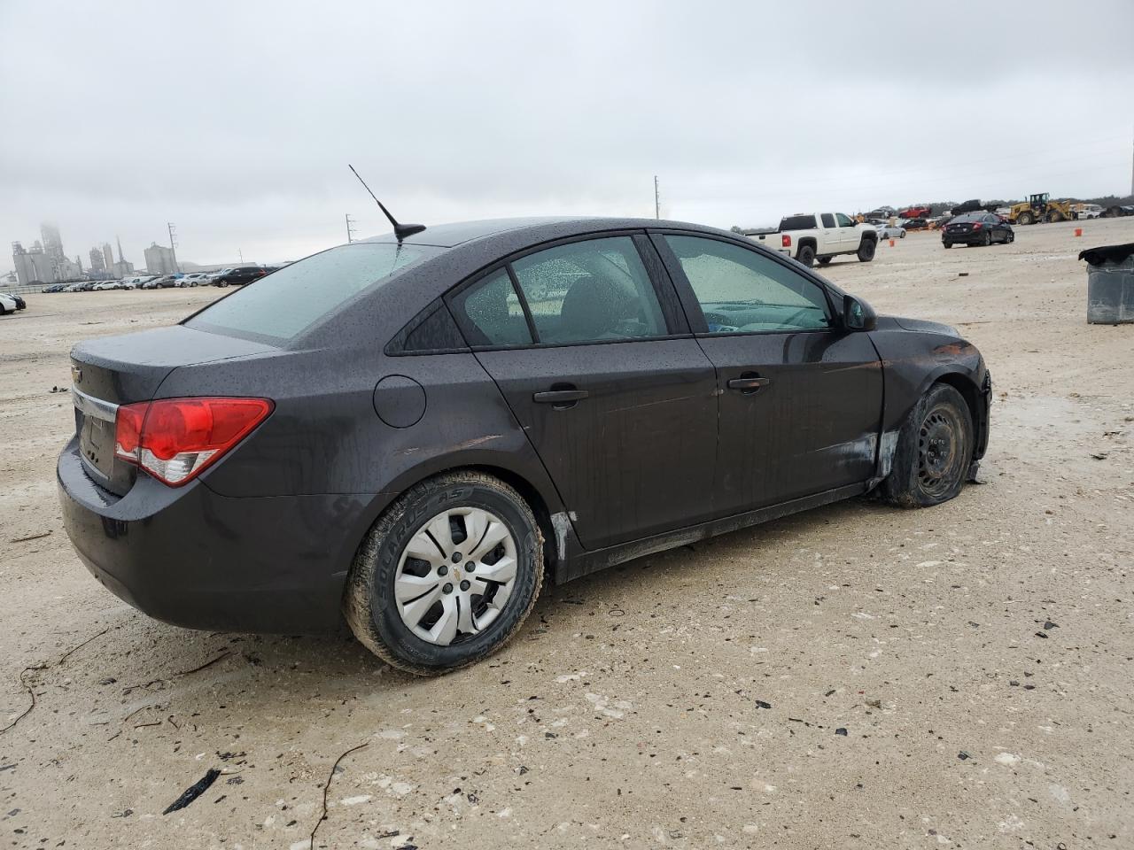 2014 CHEVROLET CRUZE LS - Image 3