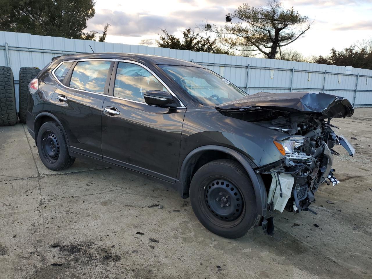 2015 NISSAN ROGUE S - Фото 4