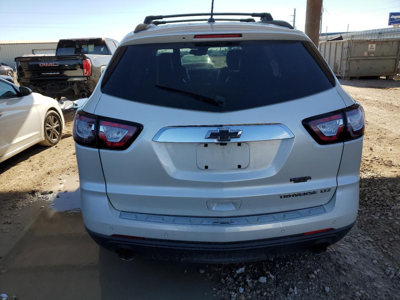 2014 CHEVROLET TRAVERSE L - Image 6