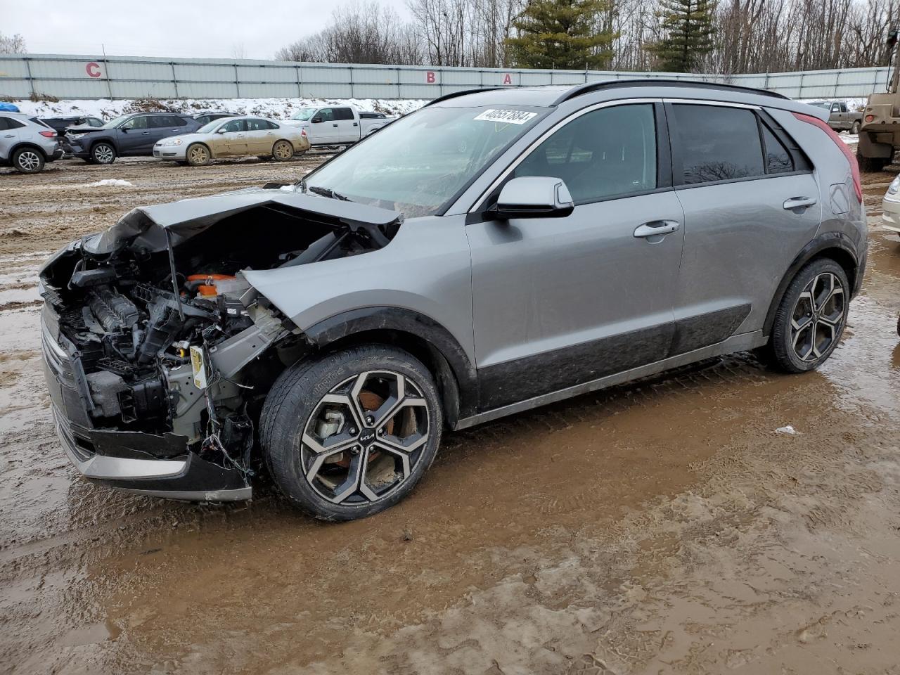 2023 KIA NIRO EX