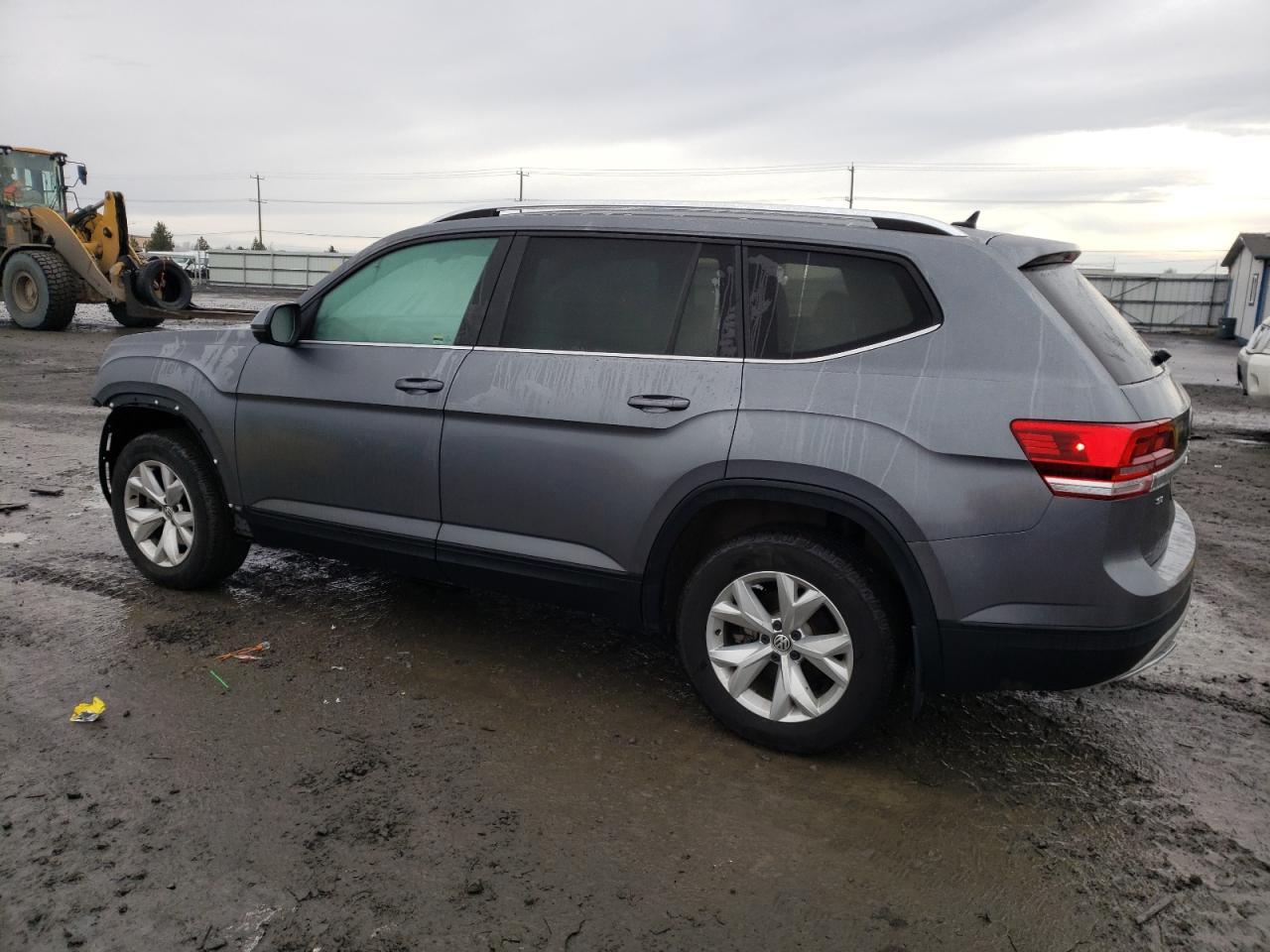 2018 VOLKSWAGEN ATLAS SE - Image 2
