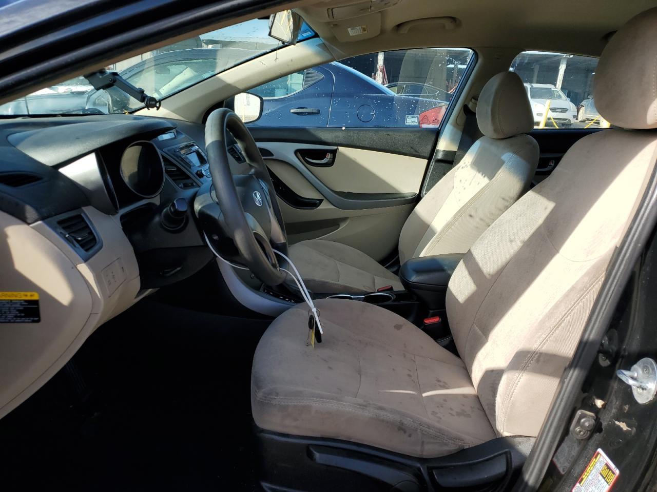 2015 HYUNDAI ELANTRA SE - Фото 7