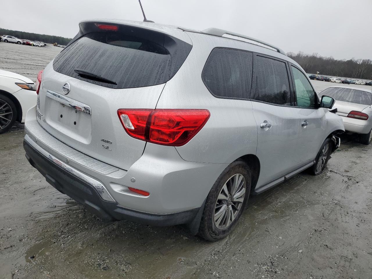 2018 NISSAN PATHFINDER - Image 3