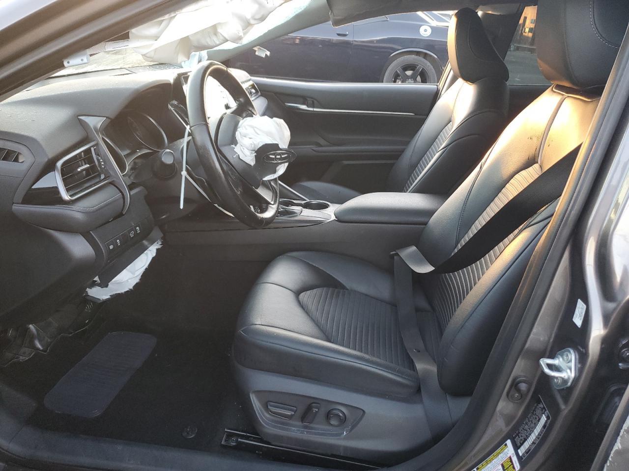 2021 TOYOTA CAMRY SE - Фото 7
