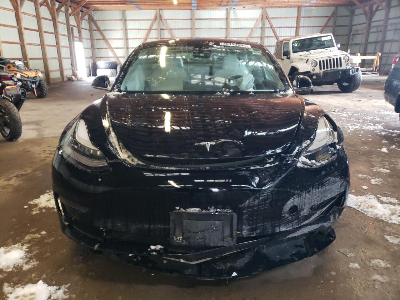 2019 TESLA MODEL 3 - Image 5