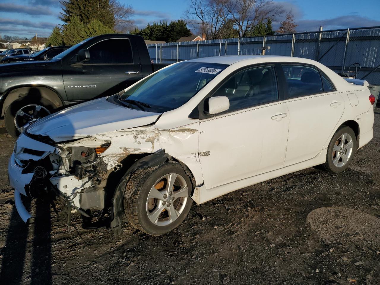 2013 TOYOTA COROLLA BA