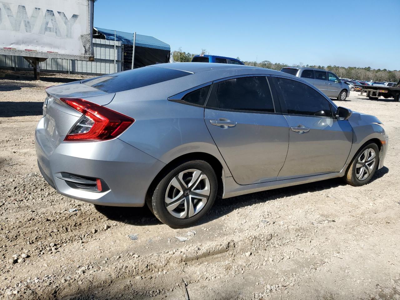 2017 HONDA CIVIC LX - Image 3