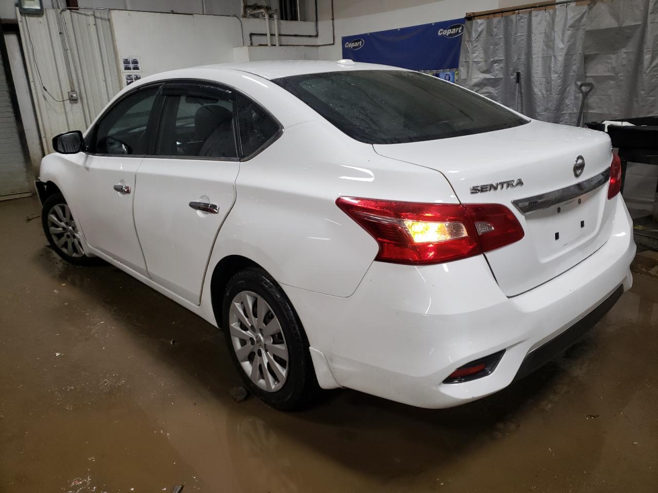 2017 NISSAN SENTRA S - Фото 2