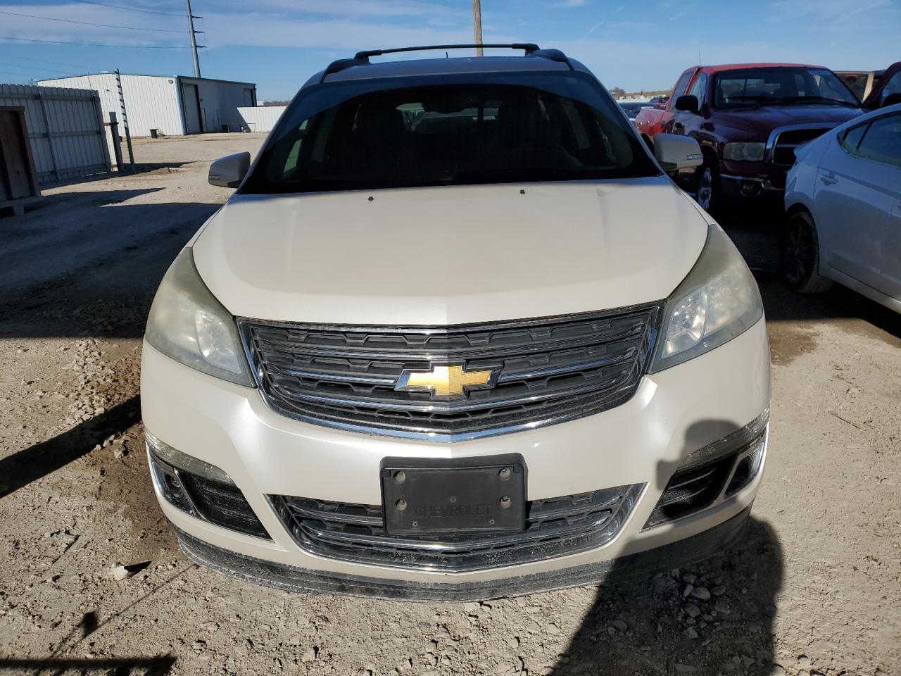 2014 CHEVROLET TRAVERSE L - Image 5