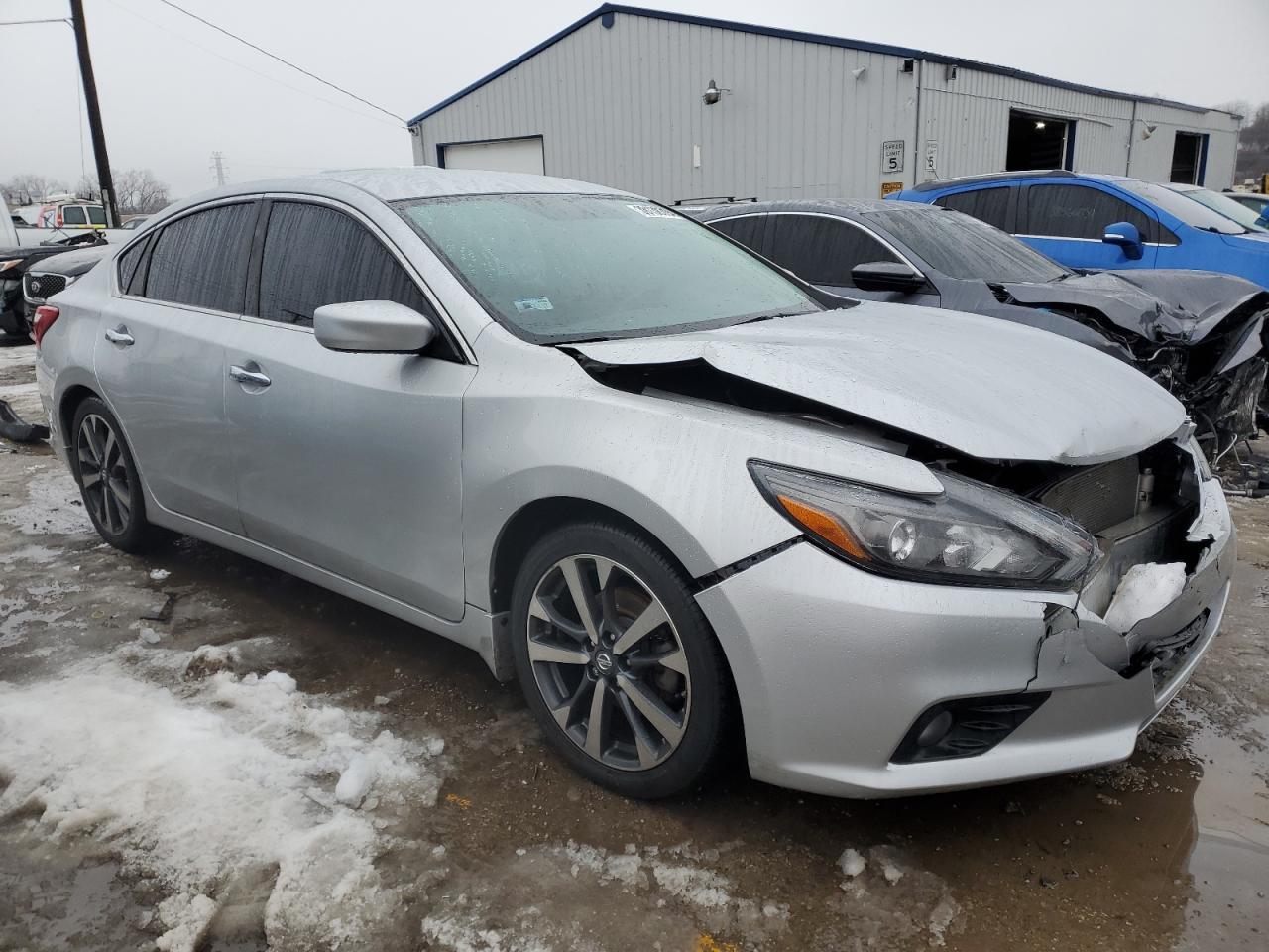 2016 NISSAN ALTIMA 2.5 - Image 4