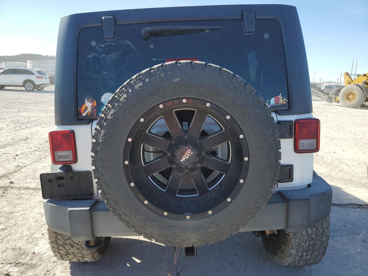 2015 JEEP WRANGLER U - Image 6