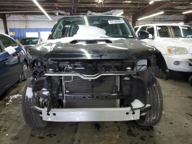 2022 Toyota 4Runner Sr5 Premium - Фото 5
