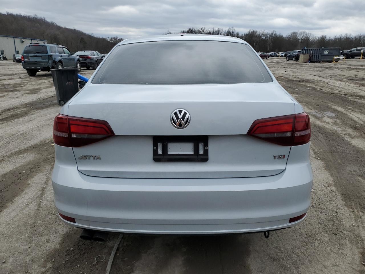 2017 VOLKSWAGEN JETTA S - Image 6