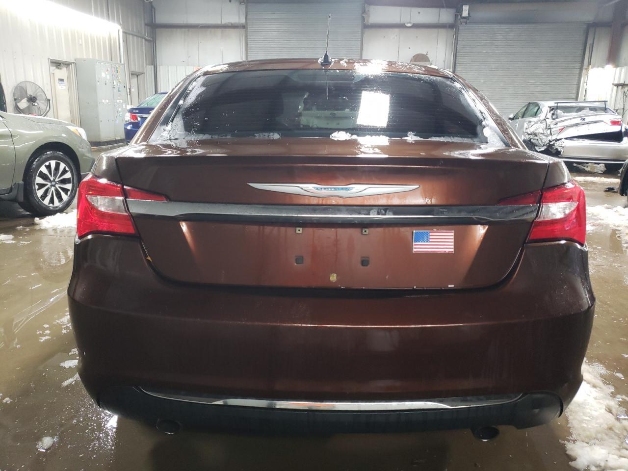2012 CHRYSLER 200 TOURIN - Фото 6