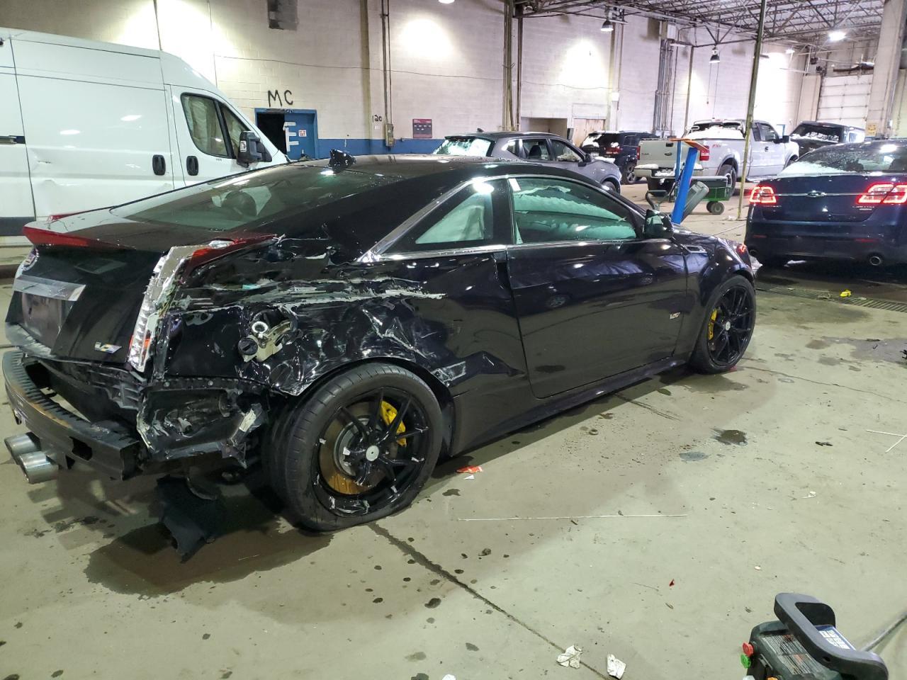 2012 CADILLAC CTS-V - Фото 3