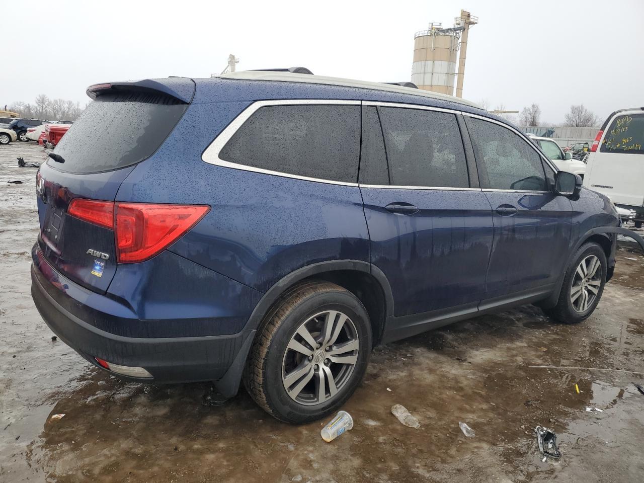 2017 HONDA PILOT EXLN - Фото 3