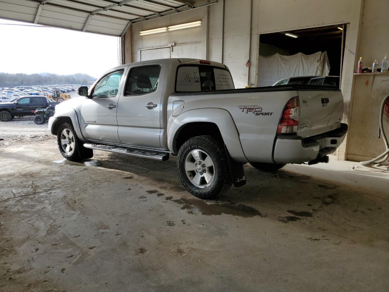 2013 TOYOTA TACOMA DOU - Image 2