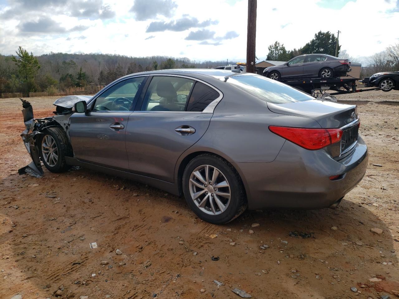 2016 INFINITI Q50 PREMIU - Фото 2