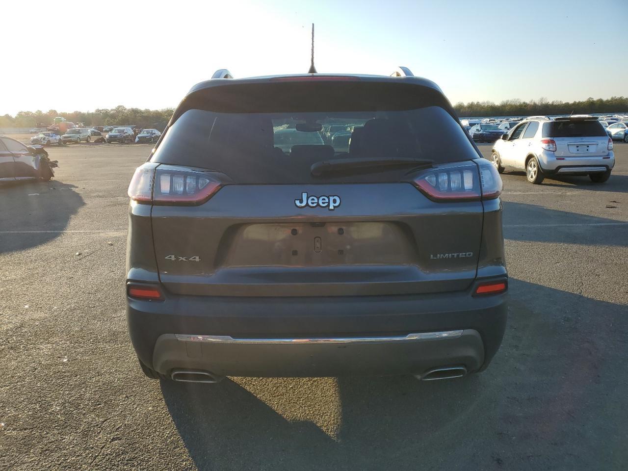 2019 JEEP CHEROKEE L - Фото 6
