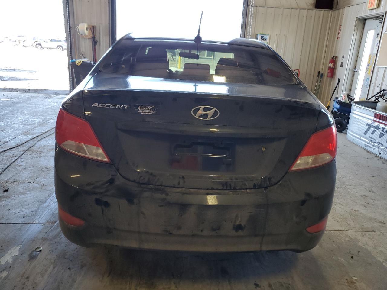 2017 HYUNDAI ACCENT SE - Image 6
