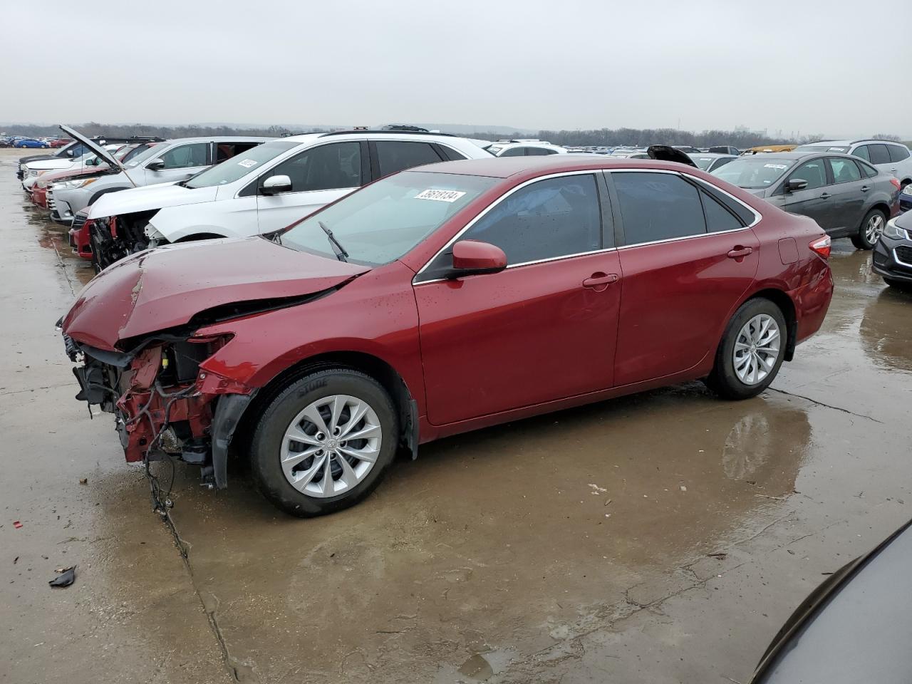 2016 TOYOTA CAMRY LE
