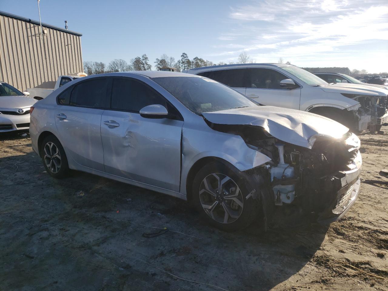 2021 KIA FORTE FE - Фото 4
