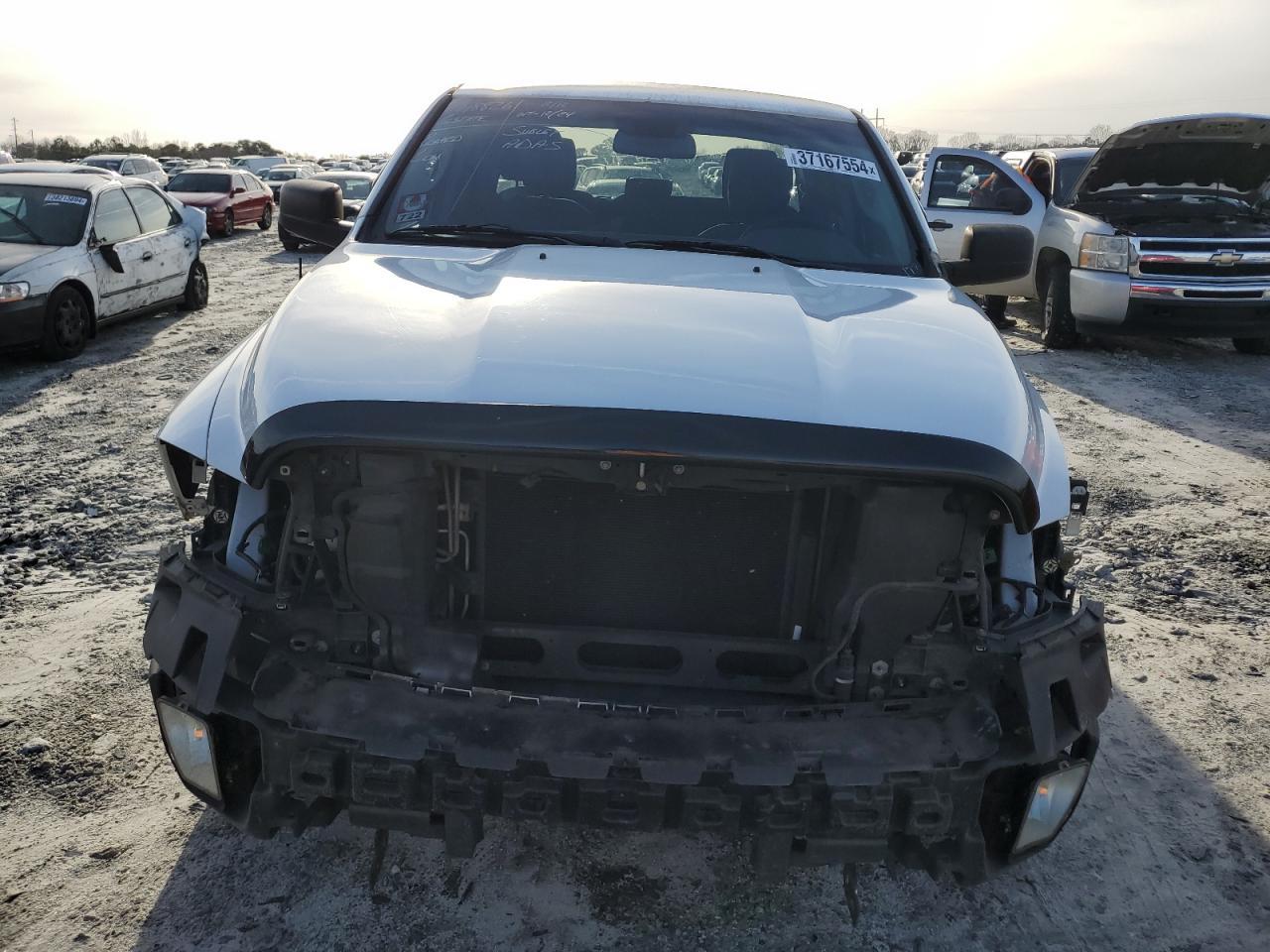 2014 RAM 1500 ST - Фото 5