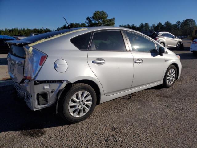 2013 Toyota Prius Plug-In - Фото 3
