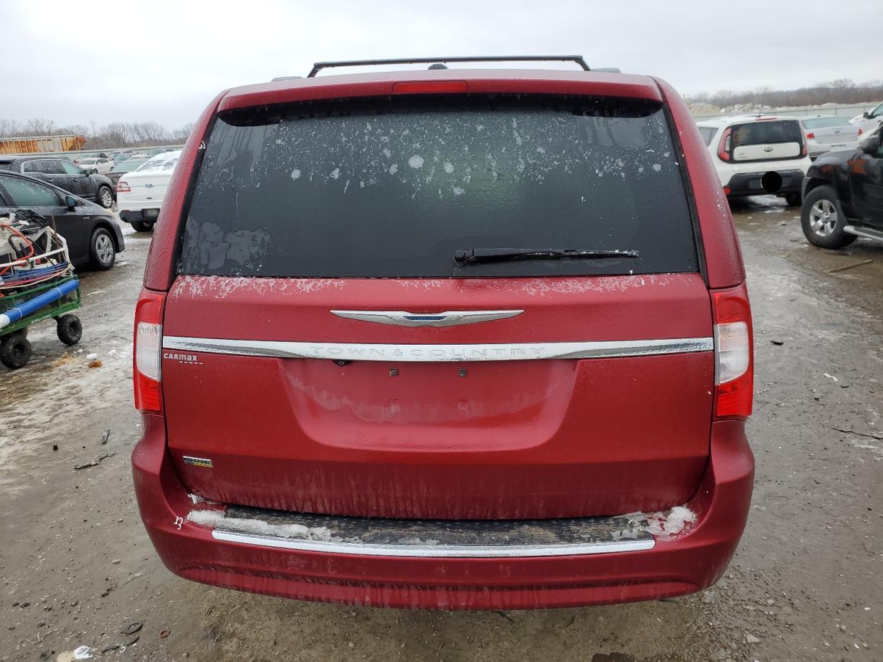 2014 CHRYSLER TOWN & COU - Image 6