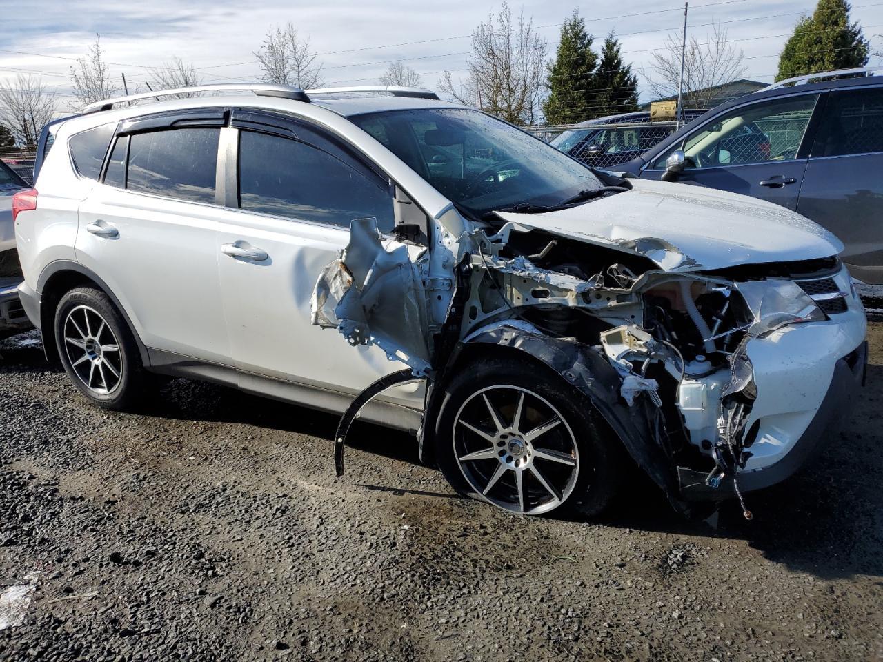 2015 TOYOTA RAV4 LIMIT - Image 4