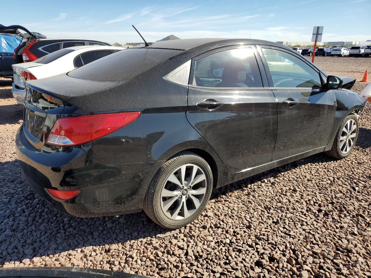 2017 HYUNDAI ACCENT SE - Image 3