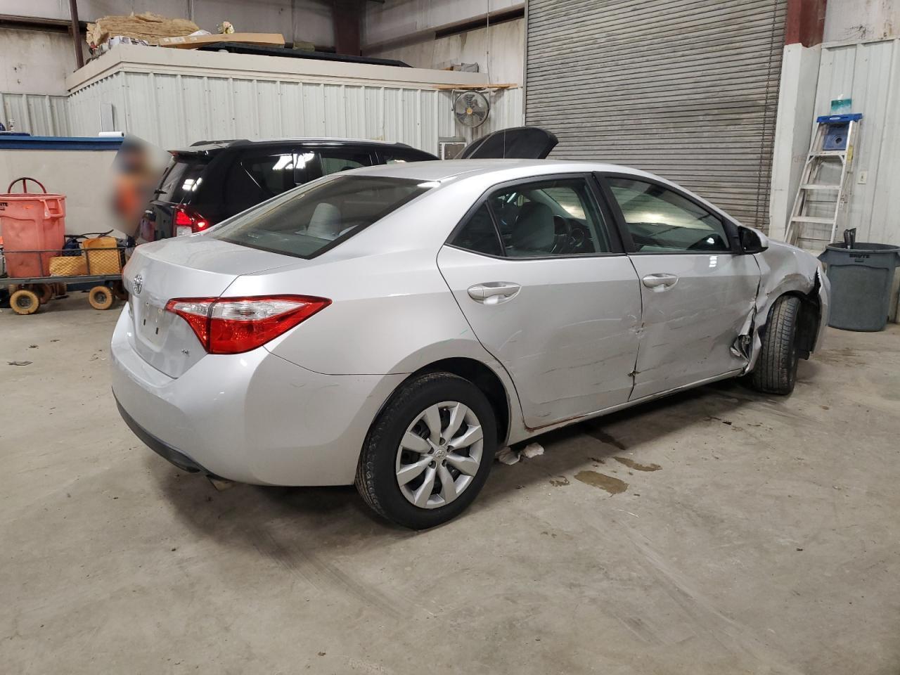 2015 TOYOTA COROLLA L - Image 3