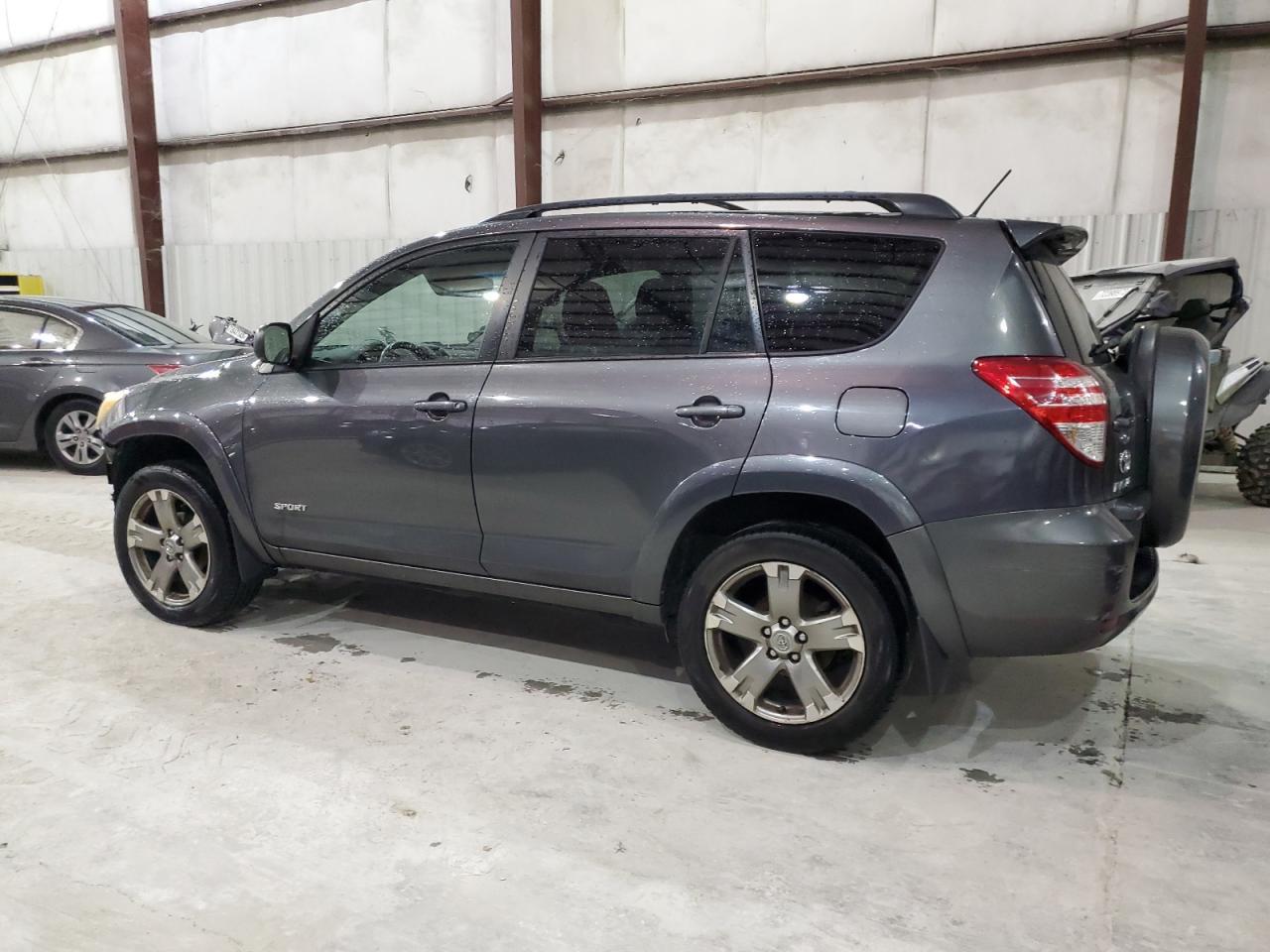 2011 TOYOTA RAV4 SPORT - Image 2