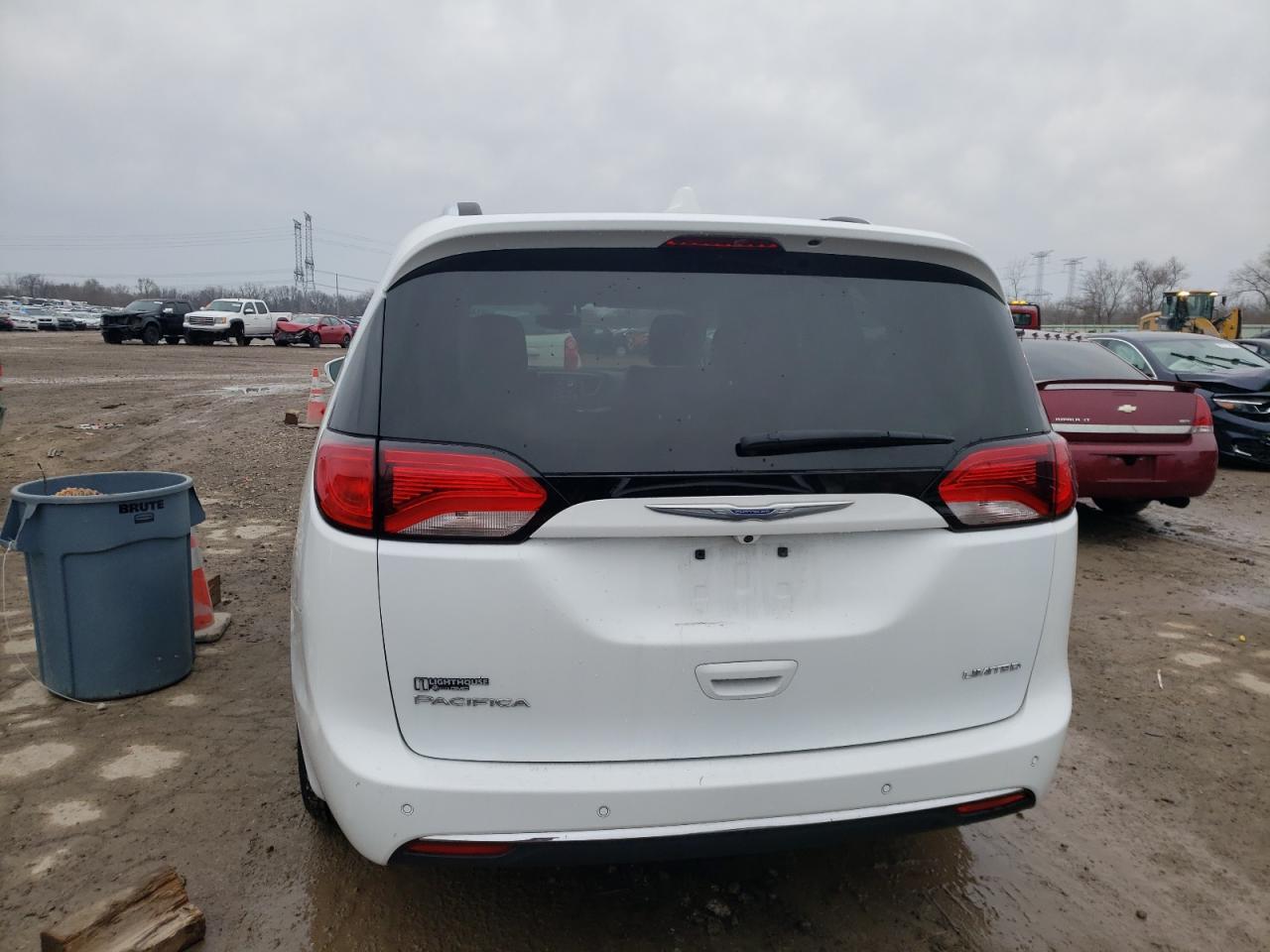 2020 CHRYSLER PACIFICA L - Image 6