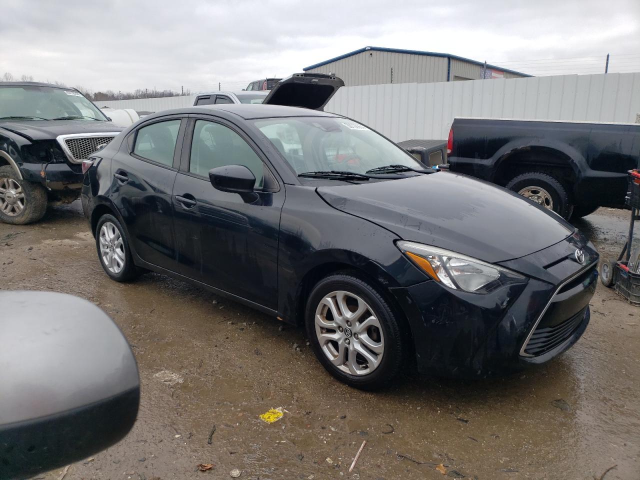 2017 TOYOTA YARIS IA - Фото 4