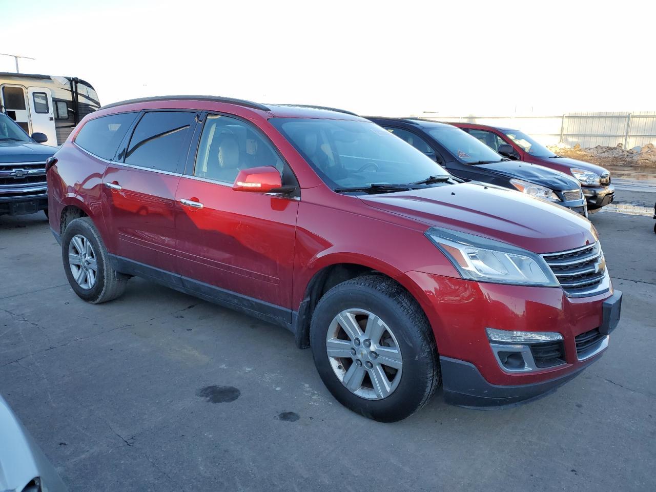 2014 CHEVROLET TRAVERSE L - Image 4