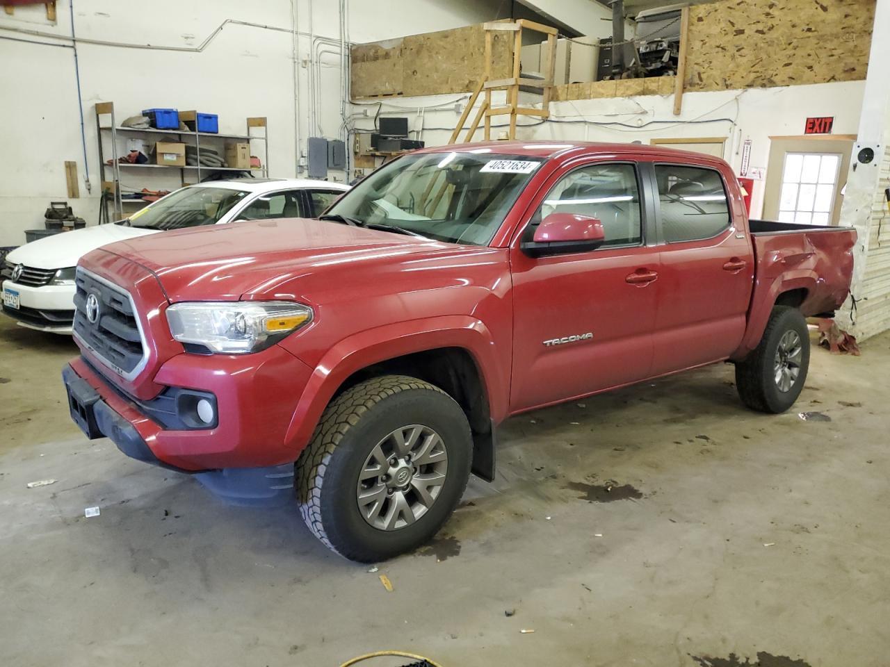 2017 TOYOTA TACOMA DOU