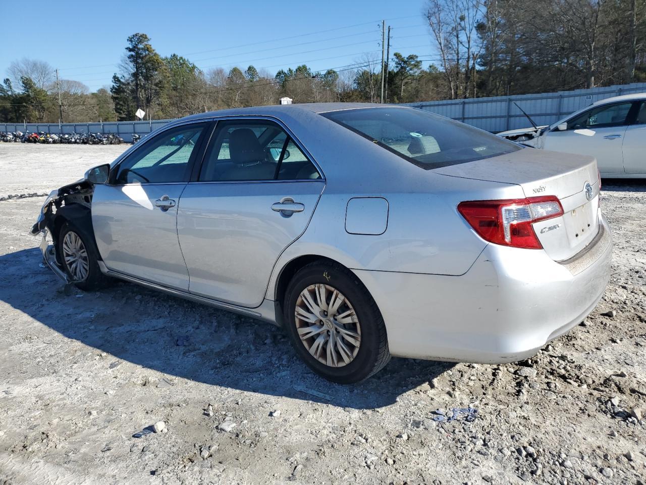 2012 TOYOTA CAMRY BASE - Фото 2