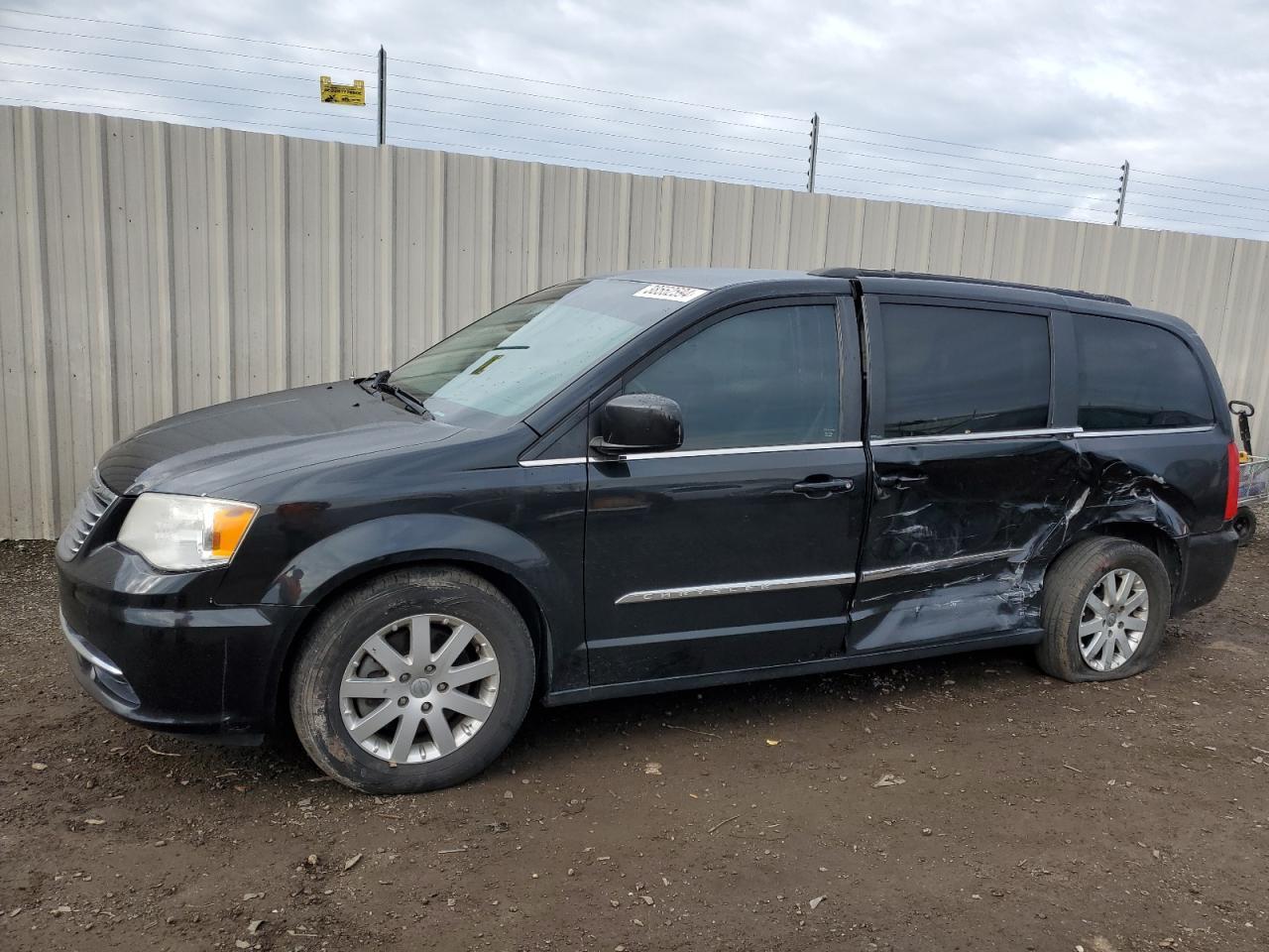 2014 CHRYSLER TOWN & COU