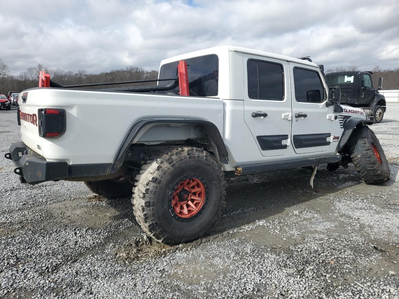 2020 JEEP GLADIATOR - Image 3