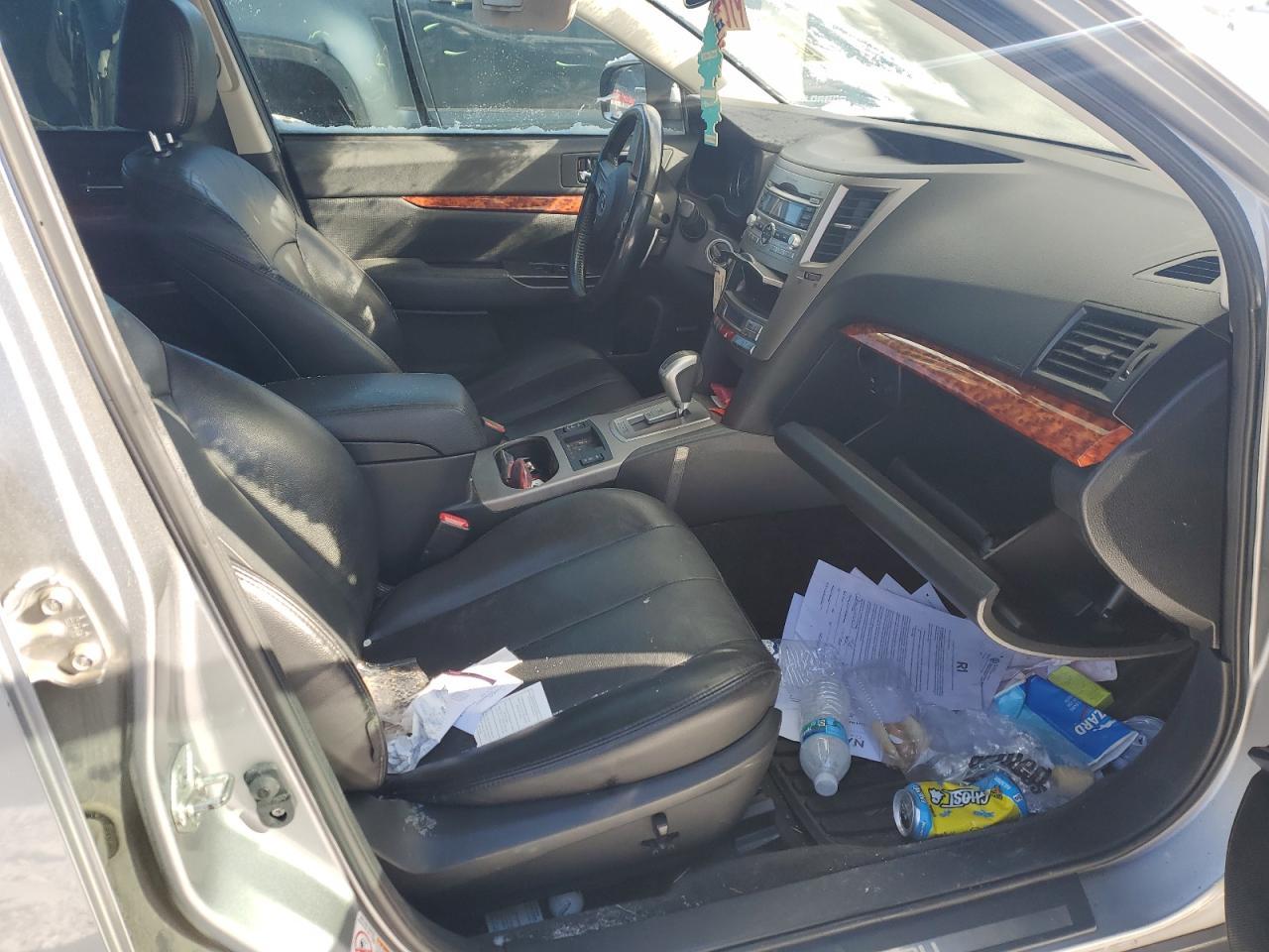 2011 SUBARU LEGACY 2.5 - Фото 7