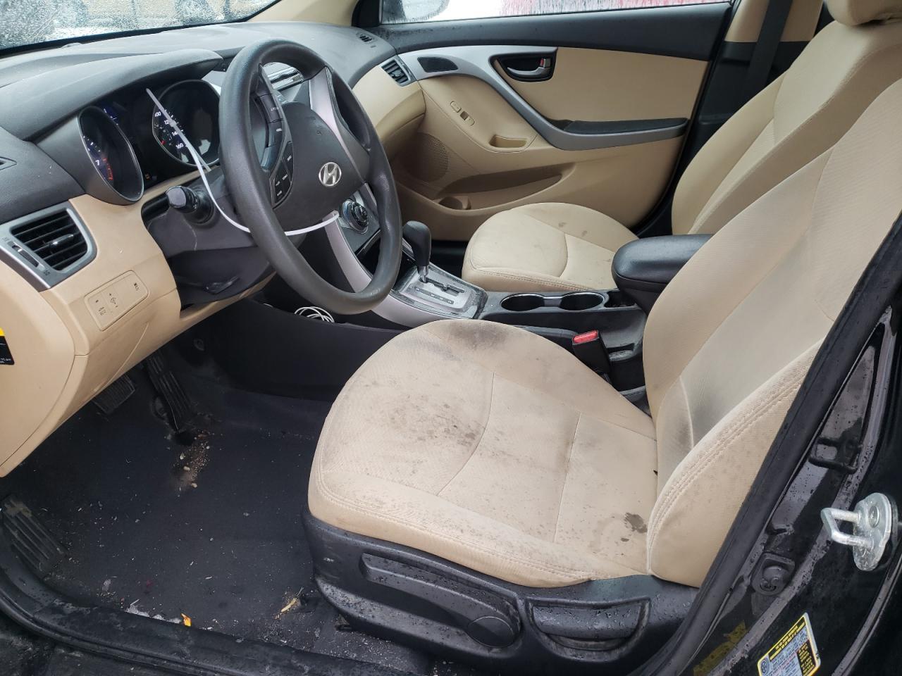 2013 HYUNDAI ELANTRA GL - Image 7