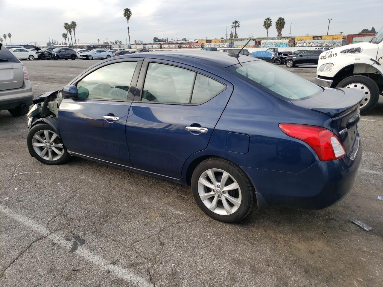2014 NISSAN VERSA S - Фото 2