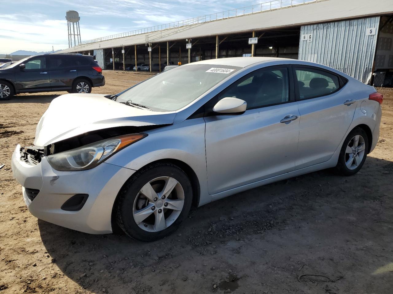 2013 HYUNDAI ELANTRA GL