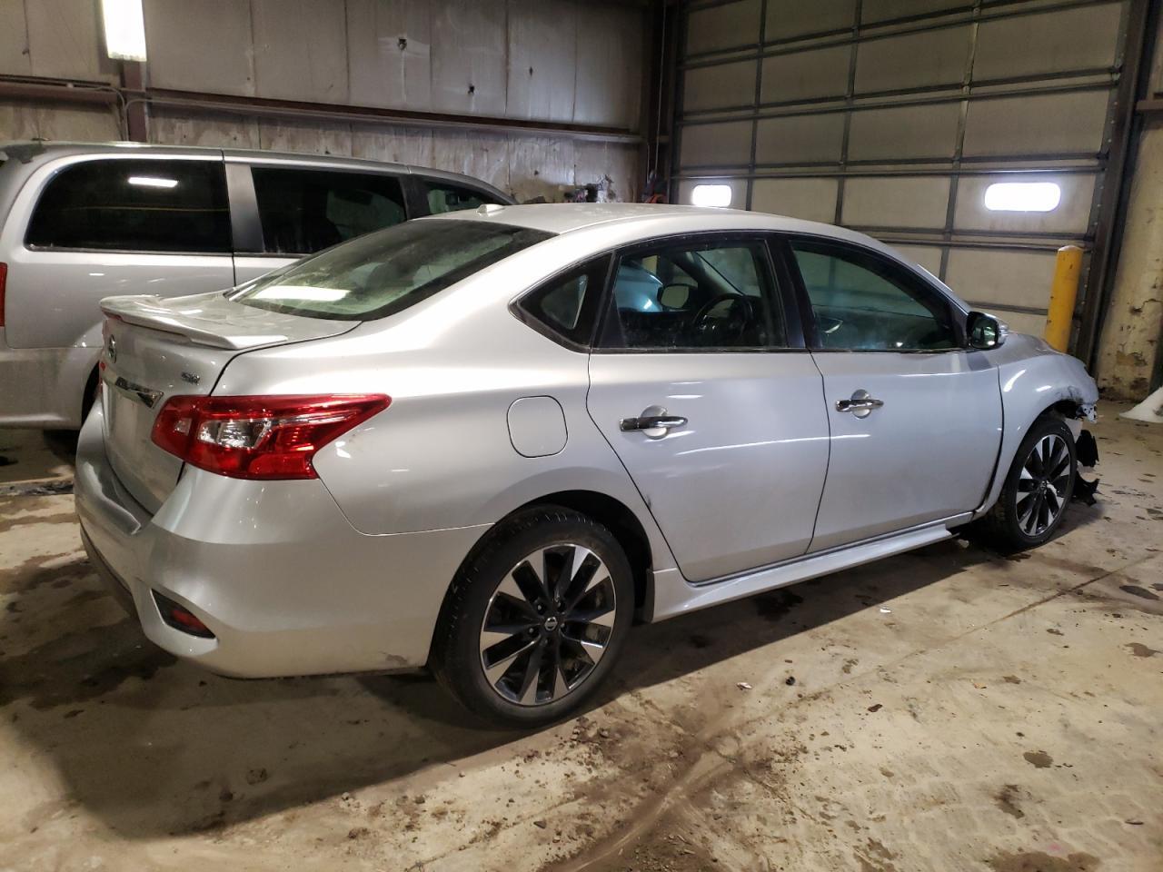 2017 NISSAN SENTRA S - Фото 3