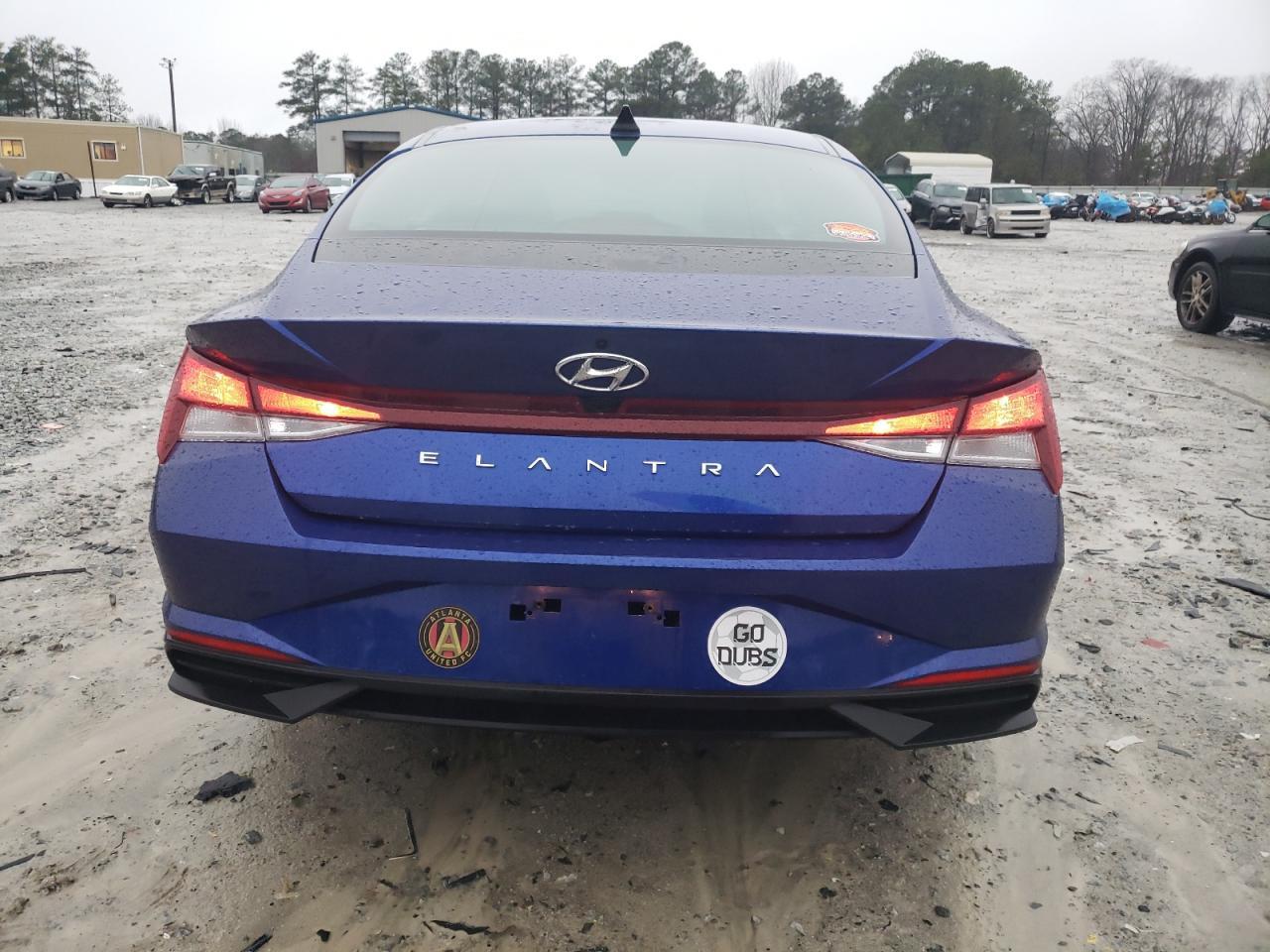 2023 HYUNDAI ELANTRA SE - Фото 6