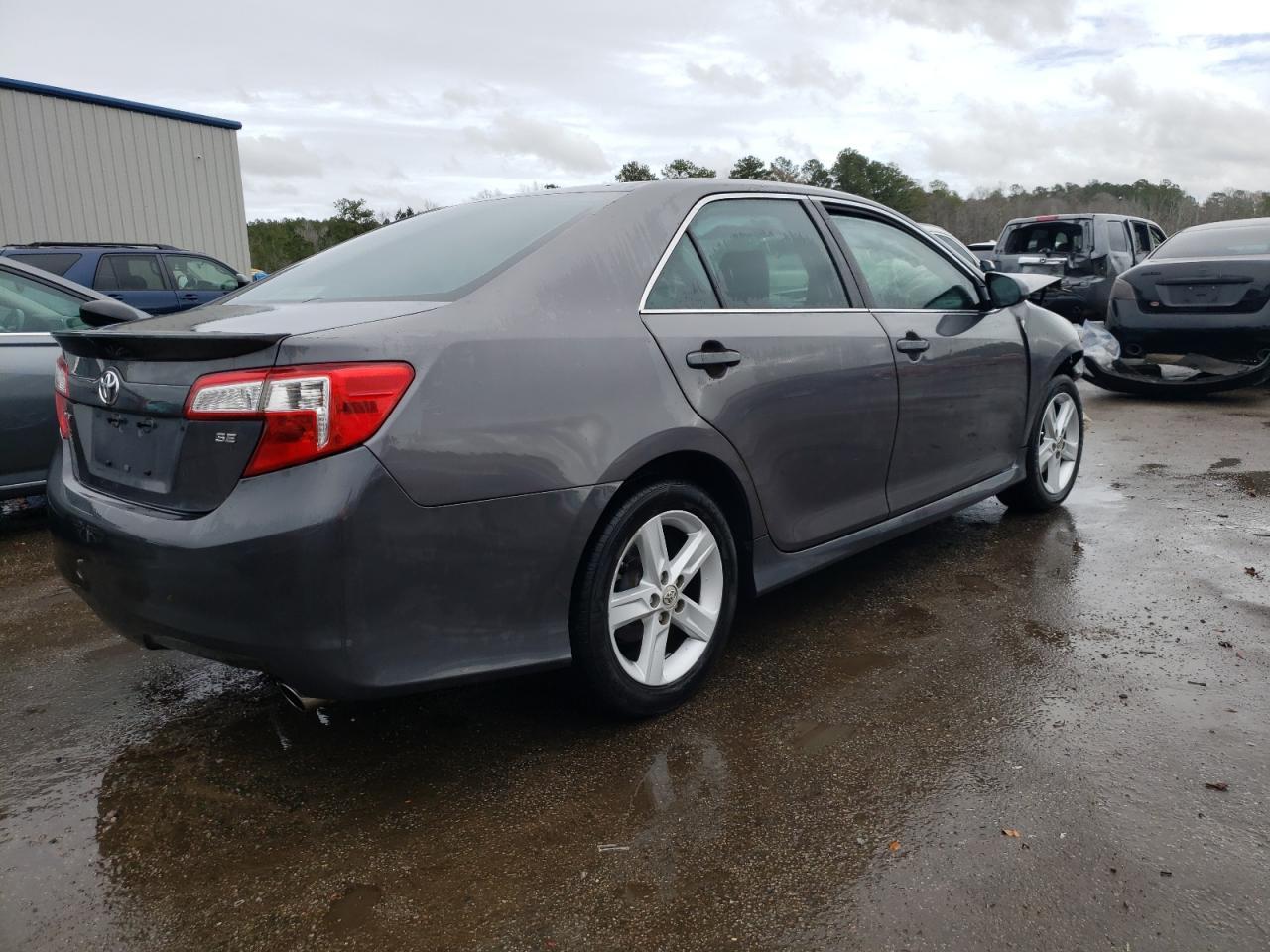 2013 TOYOTA CAMRY L - Image 3